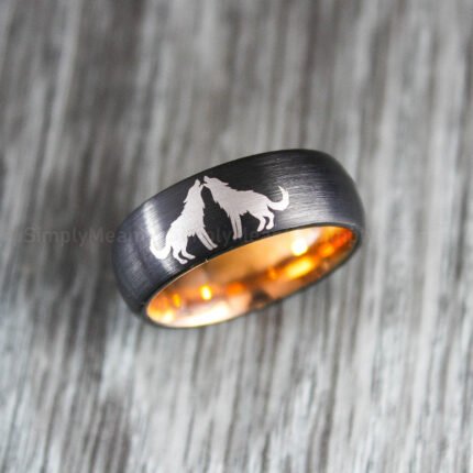 Wolves Ring, Howling Wolves Wedding Band, Wolf Jewelry