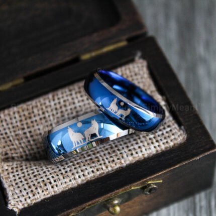 Wolves Rings, Howling Wolves Wedding Bands, Wolf Jewelry, Blue Wedding Bands